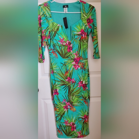 Green Multi-Color Tropical Floral Leaves Midi Padded Dress, Size Medium, NWT - Picture 3 of 5